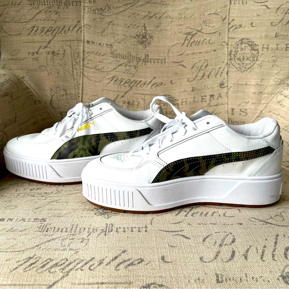 PUMA WOMENS KARMEN REBELLE PLATFORM SNEAKER size 8.5